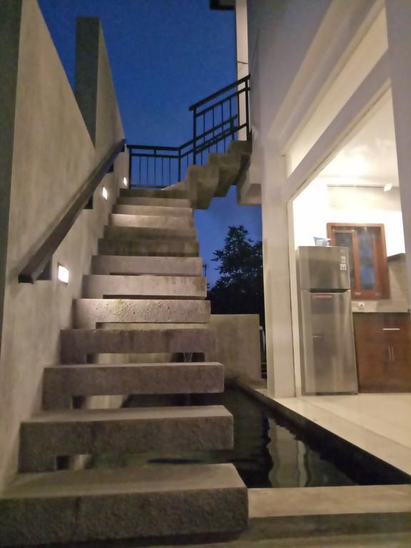 Legong Guesthouse อูบุด ภายนอก รูปภาพ